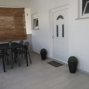 https://apartment-kate-bibinje.hotelinzadar.com